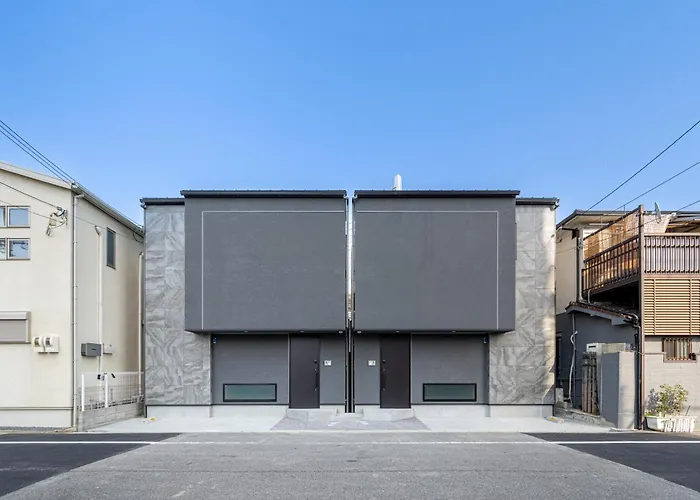Universal Front Villa Sanrriott